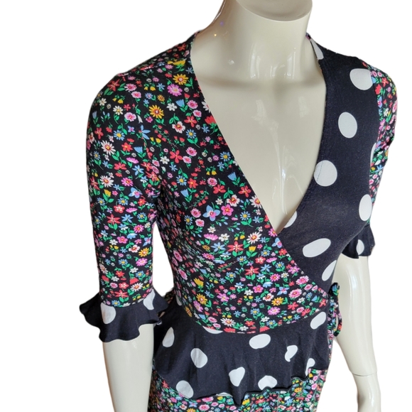 🔮3/$30🔮 ASOS wrap dress - Picture 1 of 5